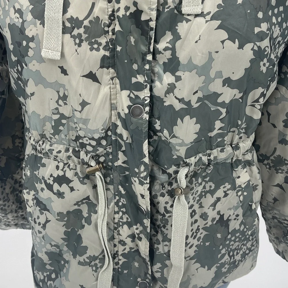 Maurices Utility Jacket - Green and Gray CAMO WOMENS SIZE S DRAWSTRING WAIST